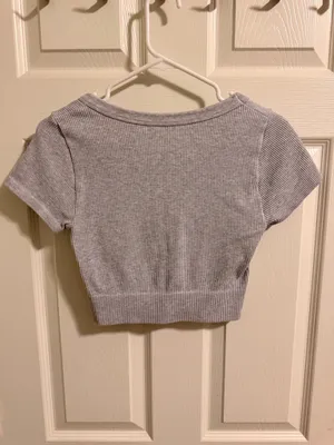 Garage Crop Top Grey thumbnail 2