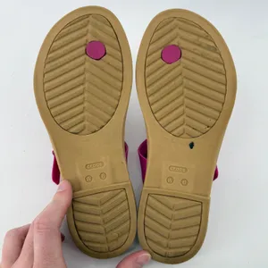 Crocs Tulum Toe Post Sandal Flip Flop Fuchsia Pink Tan Women 6 Buckle Straps thumbnail 8
