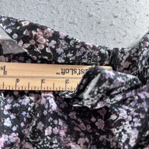1428 | Lululemon Speed Up Floral Running Training Shorts Black Purple Womens‎ 6 thumbnail 4