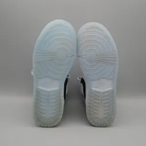 Jordan 1 Mid SE GS Ice Blue Black White DV1337-104 5.5Y Women 7 Sneaker thumbnail 7