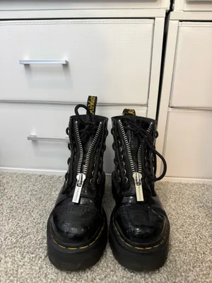 Dr. Martens Boots thumbnail 2