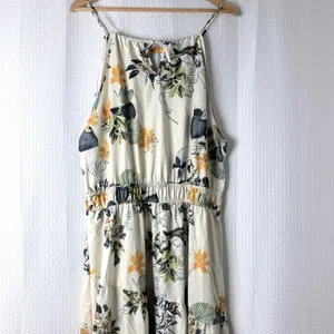 Floral Maxi Dress Women 2XL Cream Tropical Boho Tiered Halter Sleeveless Spring thumbnail 4