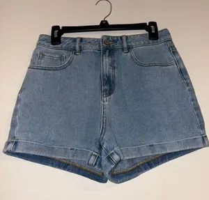 Pac Sun Mom Shorts thumbnail 1