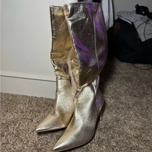 JustFab Metallic Boots thumbnail 3