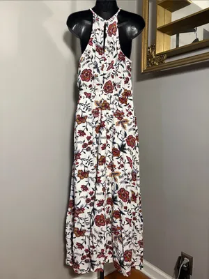 NEW Old Navy Small White Floral Halter Waist Defined Braided Strap Maxi Sundress thumbnail 2