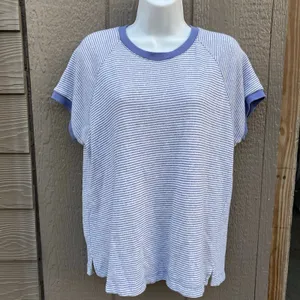 Women’s size large marine layer Blanchard crew neck top blue and white thumbnail 2