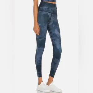 Beyond Yoga Lux High Waisted Midi Leggings Blue Tie-Dye Leggings Size Medium thumbnail 3