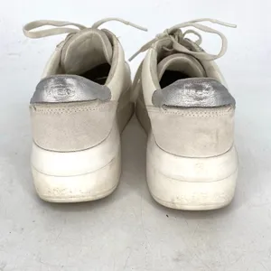 UGG Scape Platform Sneakers Womens Size 9 White Leather Lace Up Casual Shoes thumbnail 2