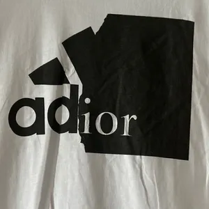Black Score Addior - Adidas & Dior Collab White T-Shirt thumbnail 2