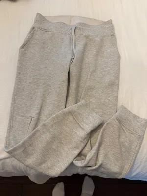 Lululemon Sweatpants Joggers thumbnail 1