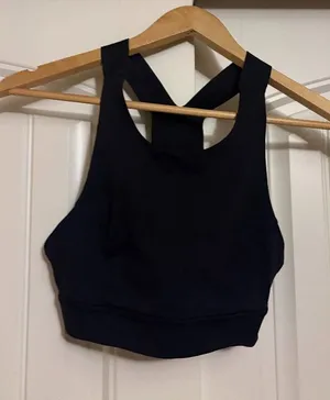 Lululemon Fast & Free Sports Bra Black Size 6 Nulux Material Style W2AMIS thumbnail 1