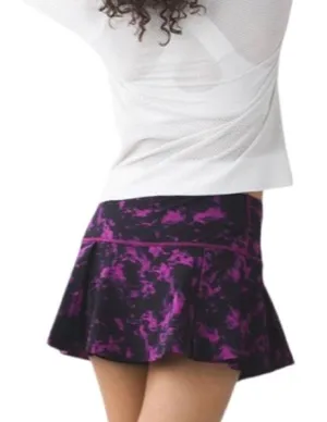 Lululemon Hit Your Stride Skirt Breezie Regal Plum Black / Black Size 10 Skort thumbnail 1