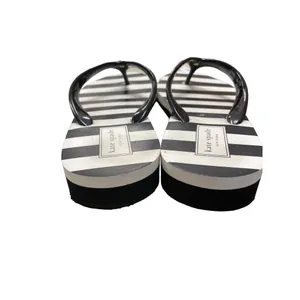 Kate Spade Women's Black/White Shoes/Flip Flops Size7 SKU 1734 thumbnail 4