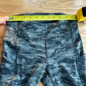 Lululemon Speed‎ Up Mid Rise Legging Size 4 Camouflage Evergreen Camo Green thumbnail 10