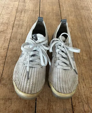 Vapormax Flyknit Shoes thumbnail 2