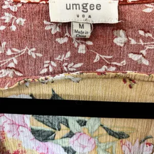 UMGEE Tunic Top Womens Blouse Medium Mix Floral Print Boho Gauze Balloon Sleeves thumbnail 7