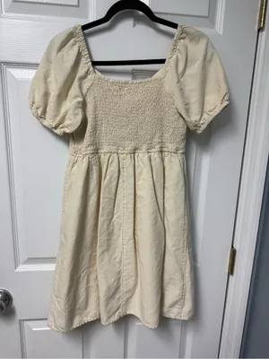 Japna Cream Puff-Sleeve Midi Dress with Front Tie thumbnail 5
