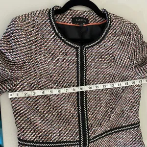 Talbots Grosgrain Trim Black Multicolored Peach Tweed Academia Cropped Jacket 4 thumbnail 5