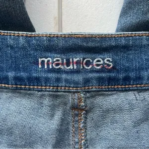 Maurices Distressed Light Wash Skinny Jean Size 18W thumbnail 3