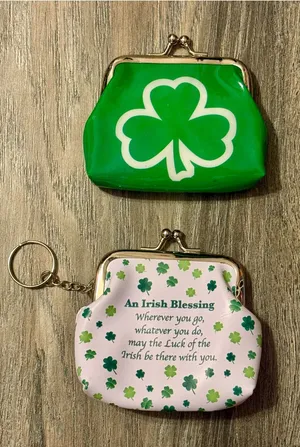 NEW Set of 2 St. Patrick's Day Irish Shamrock Kiss-Lock Coin Pouches Wallets thumbnail 1