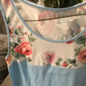 White & Blue Flower Tank Top Size M thumbnail 2