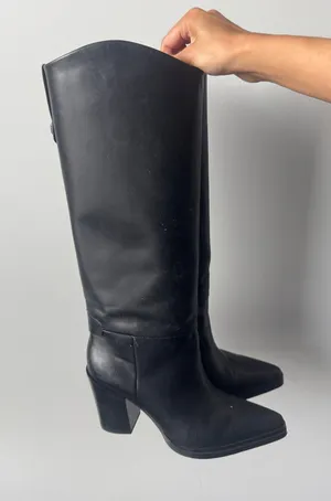 Black Heeled Boots Great Condition Size 7 thumbnail 1