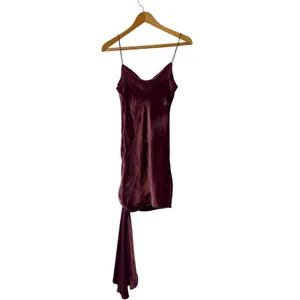 Cinq à Sept‎ Burgundy Velvet Ryder Cocktail Mini Dress Size 0 thumbnail 4
