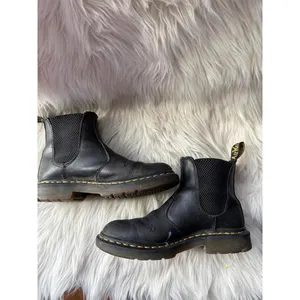 Dr. Martens Black Leather Chelsea Boots thumbnail 2