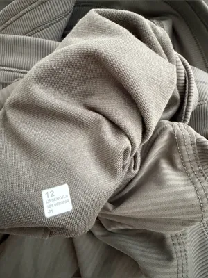 Lululemon NEW Dance Studio Pants Size 12 Army Green thumbnail 6