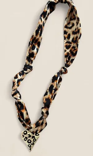 Source Unknown Leopard Print Scarf Necklace Gold Heart Pendant Coquette Y2K thumbnail 1