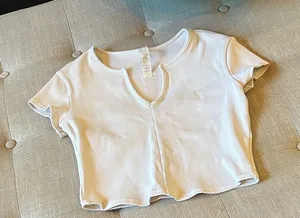 Alo Yoga White Ribbed Cropped Tee Savvy Short Sleeve Workout Tee Size Small thumbnail 1