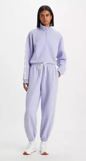 NWT Levi's Graphic Minimal Taping Laundry Sweat Pants Lilac XXL thumbnail 4