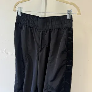 Future Collective Kahlana Barfield Brown Black Track Pants Zipper Cuff XS thumbnail 4