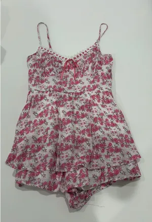 Francesca's Romper Floral thumbnail 1