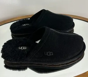 UGG Scuff Slipper in Black Size US 5 (Women) thumbnail 4