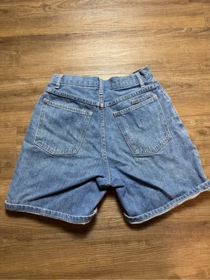 High-Rise Light Blue Denim Bermuda Shorts thumbnail 6