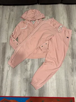 Victoria's Secret PINK Sweatsuit thumbnail 2