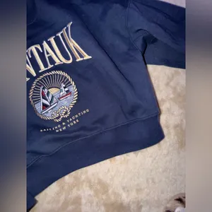 Abercrombie and Fitch Montauk embroidered crewneck $120 sold out winter casual thumbnail 5