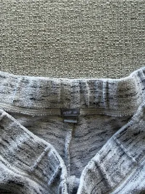 aerie Light‎ Heather Gray Marled Athletic Shorts thumbnail 3
