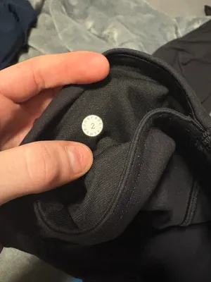 Lululemon Leggings 25” thumbnail 4