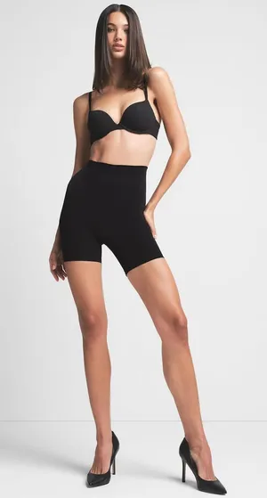 SKIMS Shapewear Shorts S/M thumbnail 2
