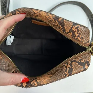 Madewell The Transport‎ Camera Bag Colorblock Snake Embossed Edition Rusted Tin thumbnail 10