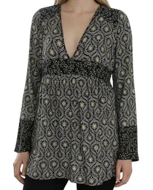 FREE PEOPLE Rolling Hills Mixed‎ Media Empire Waist Tunic Top EUC Size S thumbnail 1