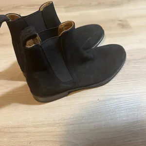 ORO Handmade in Spain‎ 6 Black Suede Leather Chelsea Ankle Boots thumbnail 2