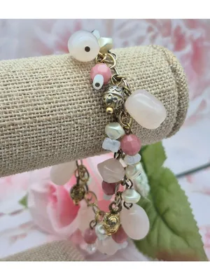 Premier Designs Dangle Charm Bead Bracelet Pink & White Accents Gold-Tone Chain thumbnail 5