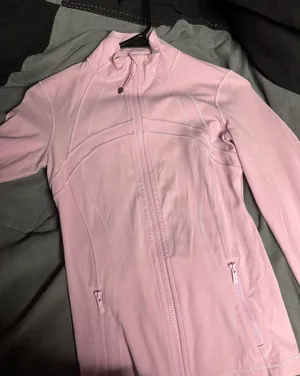 size 4 lululemon define jacket  thumbnail 1