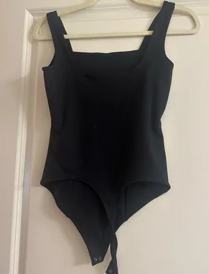 Abercrombie & Fitch seamless corset bodysuit in black size small thumbnail 6