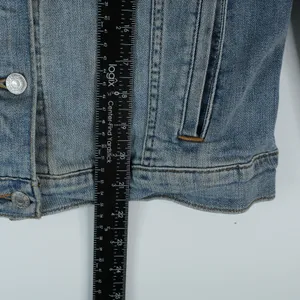 Levis Denim Jean Trucker Jacket Womens‎ Medium Blue Light Wash thumbnail 10