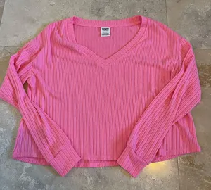 PINK - Victoria's Secret V Neck thumbnail 1