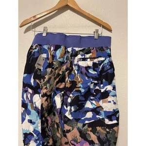 NEW Free People Mesmerize Me Print Cargo Pants Size Medium Purple Camo Wide Leg thumbnail 10